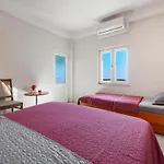 Apartment Amazing In Dubravica (Dubrovnik)